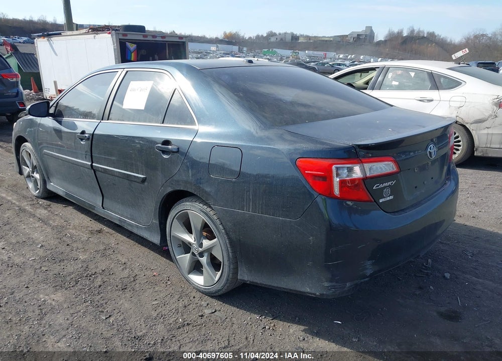 2014 TOYOTA CAMRY SE SPORT VIN: 4T1BF1FK0EU443590