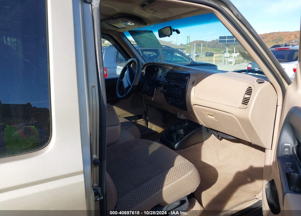 1999 FORD RANGER XLT VIN: 1FTZR15X8XTA40411