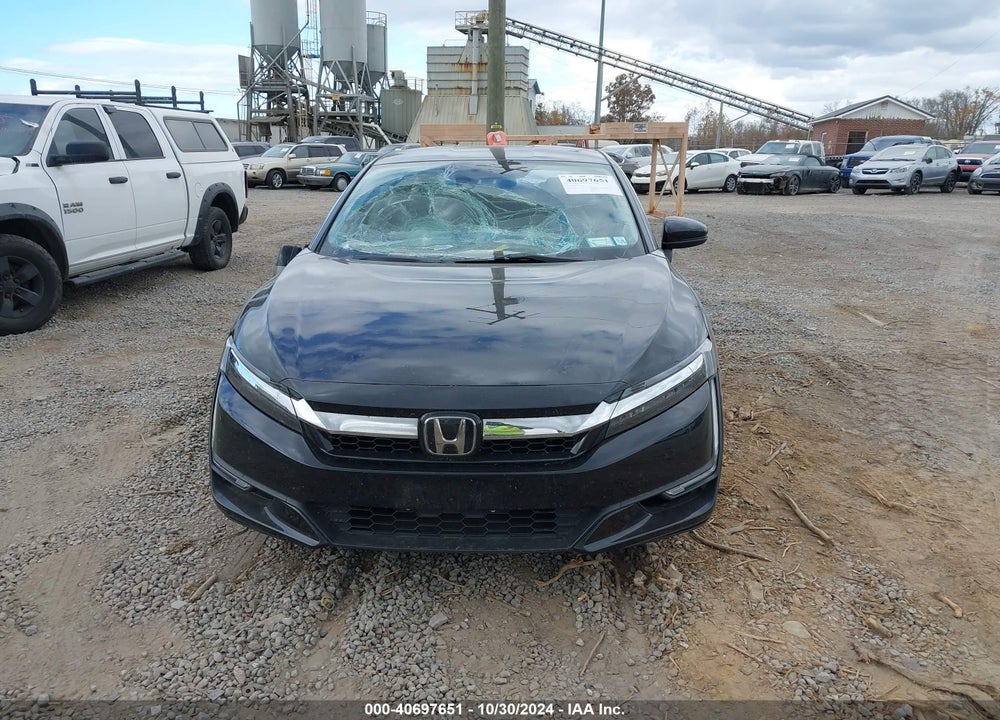 2018 HONDA CLARITY PLUG-IN HYBRID VIN: JHMZC5F10JC013664