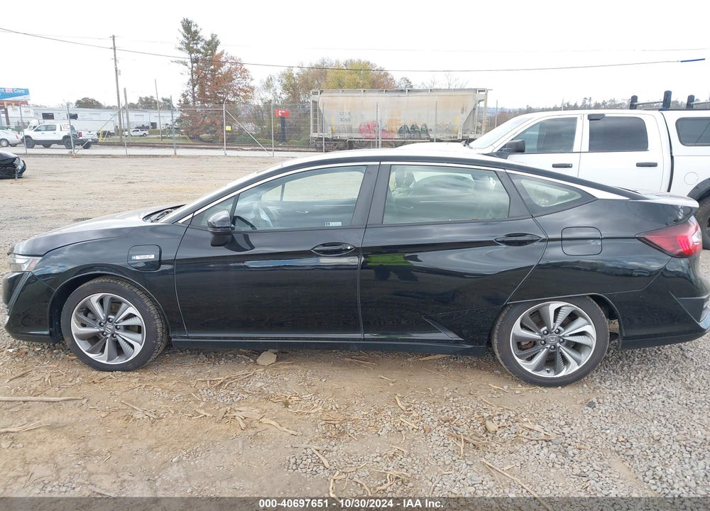 2018 HONDA CLARITY PLUG-IN HYBRID VIN: JHMZC5F10JC013664