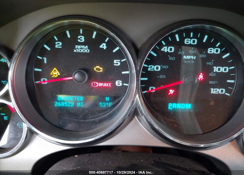 2010 GMC SIERRA 1500 SLE VIN: 3GTRKVE3XAG163558