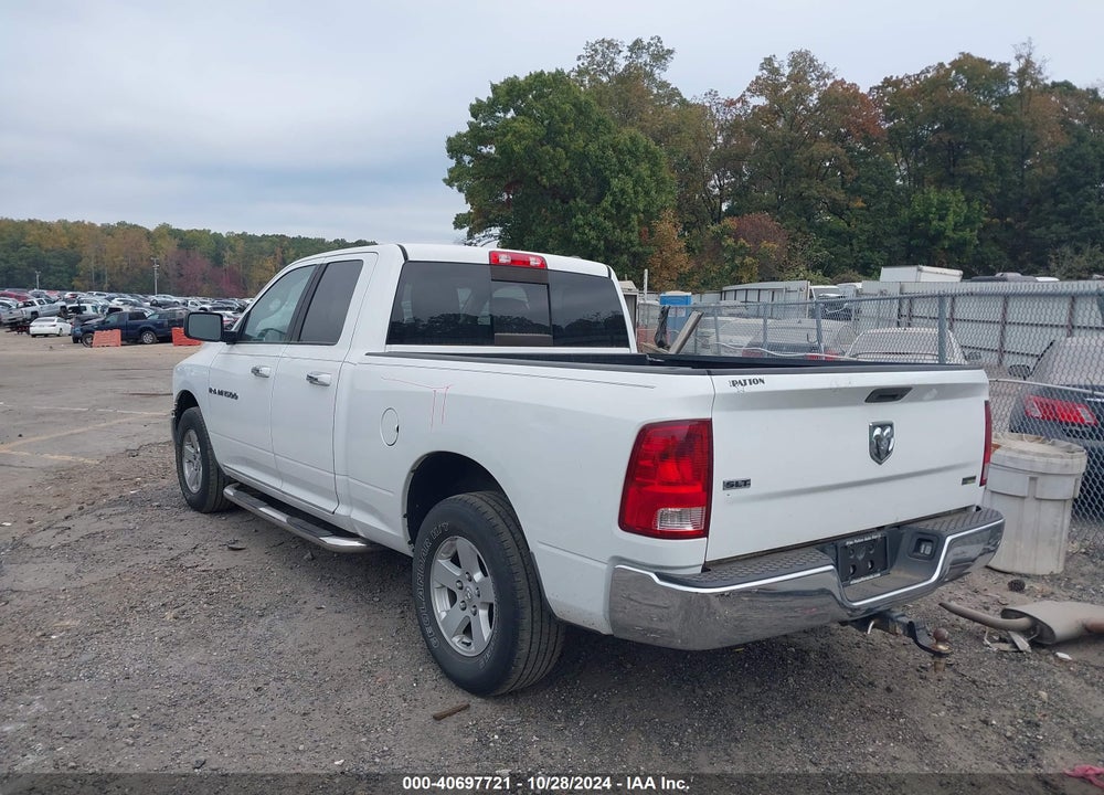 2011 RAM 1500 SLT VIN: 1D7RB1GP8BS637371