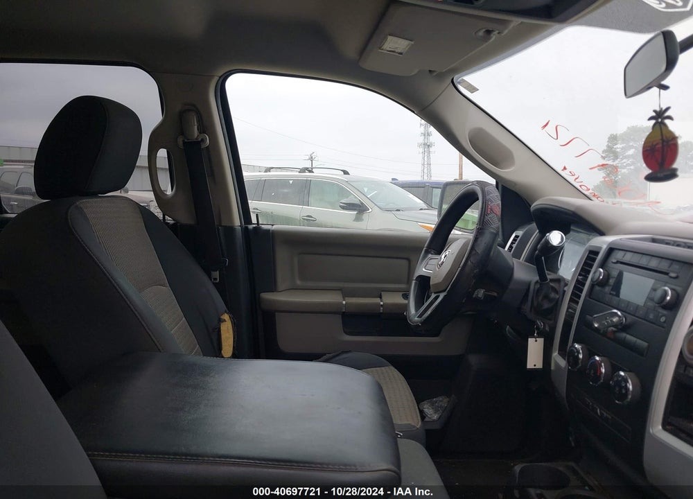 2011 RAM 1500 SLT VIN: 1D7RB1GP8BS637371