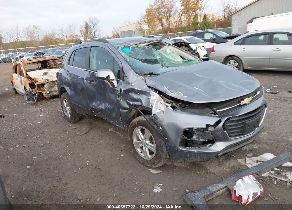 2020 CHEVROLET TRAX AWD LT VIN: 3GNCJPSB2LL258925