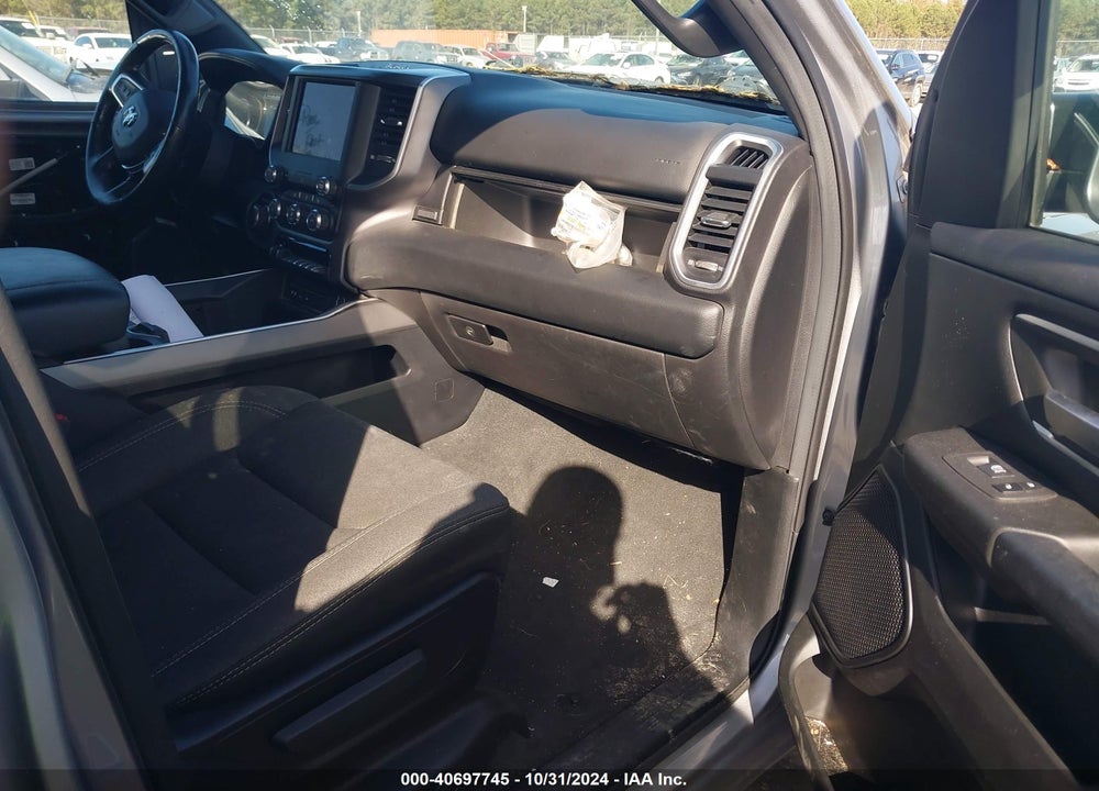 2019 RAM 1500 VIN: 1C6RREFG9KN813705