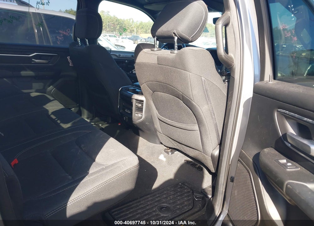 2019 RAM 1500 VIN: 1C6RREFG9KN813705