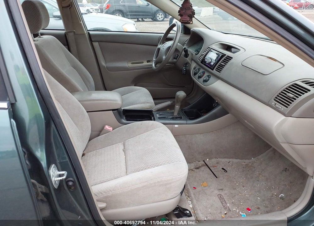 2004 TOYOTA CAMRY LE VIN: 4T1BE32K84U304648