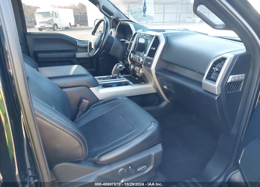2017 FORD F-150 LARIAT VIN: 1FTEW1EG9HKD18179