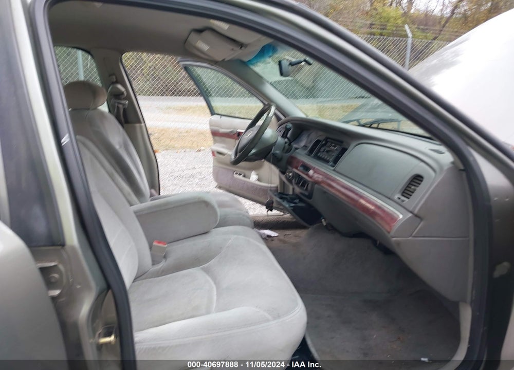 2001 MERCURY GRAND MARQUIS GS VIN: 2MEFM74W61X645243