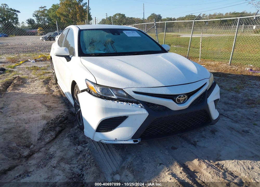 2019 TOYOTA CAMRY SE VIN: 4T1B11HK5KU196297