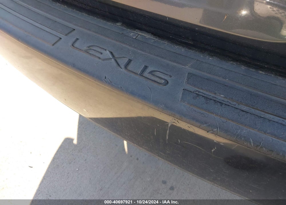 2004 LEXUS RX 330 VIN: JTJGA31U240020994