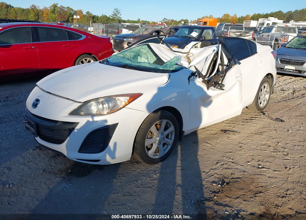 2011 MAZDA 3 I TOURING VIN: JM1BL1VFXB1375376