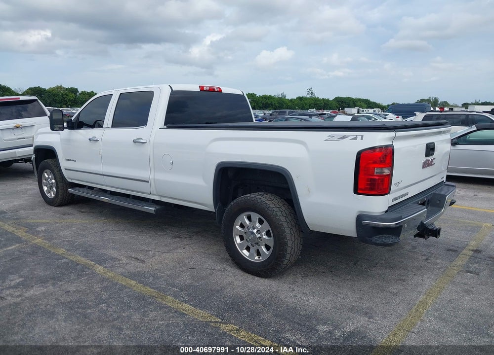2015 GMC SIERRA 3500HD SLT VIN: 1GT423C84FF147006