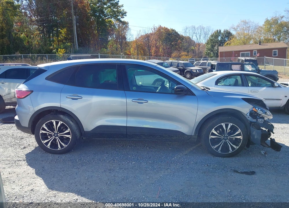 2022 FORD ESCAPE SE VIN: 1FMCU9G63NUA22957