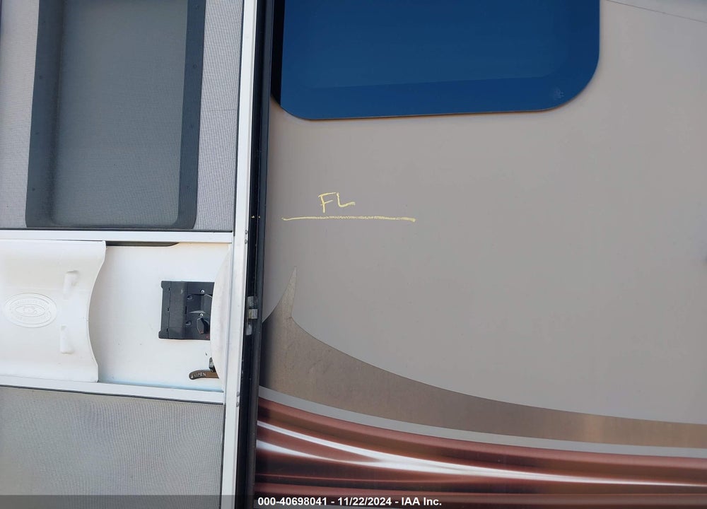 2015 KEYSTONE COUGAR M-3 VIN: 4YDF31320F2501923