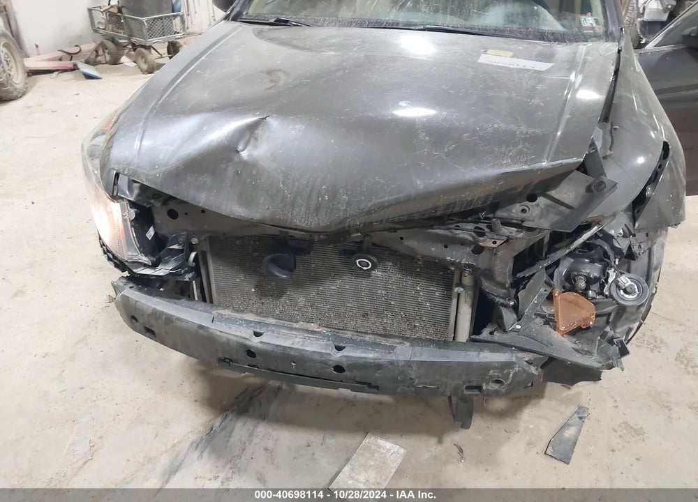 2011 HONDA ACCORD 2.4 LX VIN: 1HGCP2F39BA026715