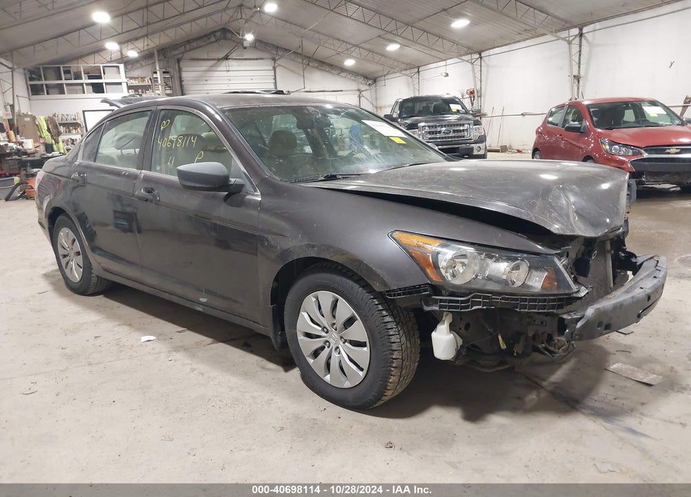 2011 HONDA ACCORD 2.4 LX VIN: 1HGCP2F39BA026715