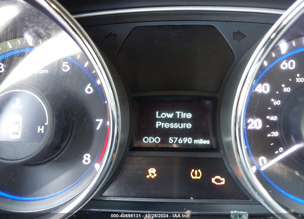 2013 HYUNDAI SONATA GLS VIN: 5NPEB4AC2DH800937