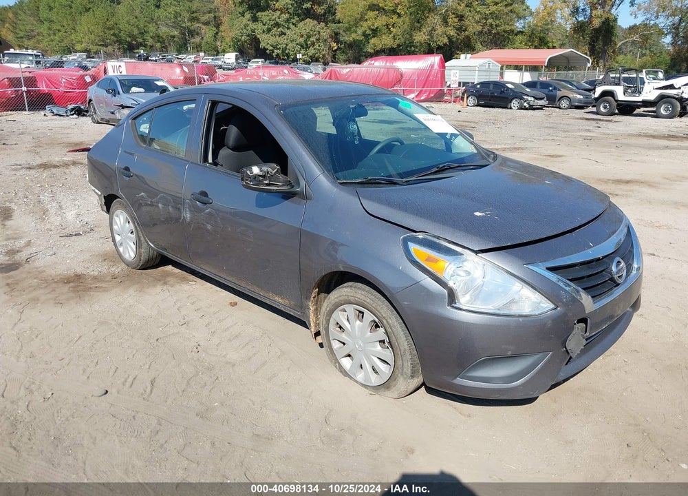 2018 NISSAN VERSA 1.6 S+ VIN: 3N1CN7AP7JL881046