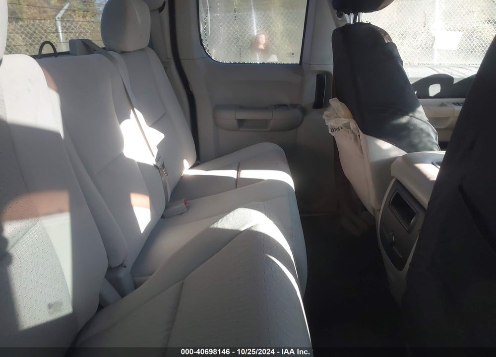 2008 CHEVROLET SILVERADO 1500 LT2 VIN: 2GCEK19J881111087