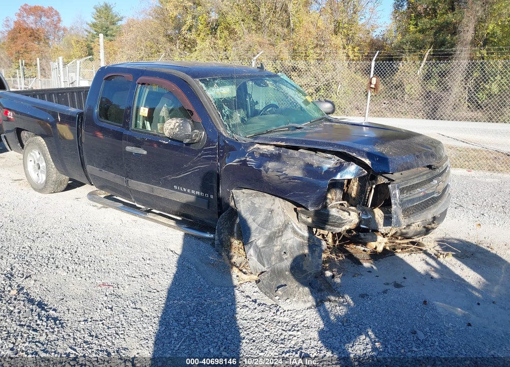 2008 CHEVROLET SILVERADO 1500 LT2 VIN: 2GCEK19J881111087