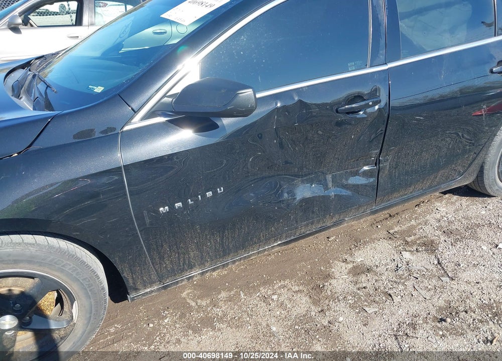 2017 CHEVROLET MALIBU LS VIN: 1G1ZB5ST8HF150297