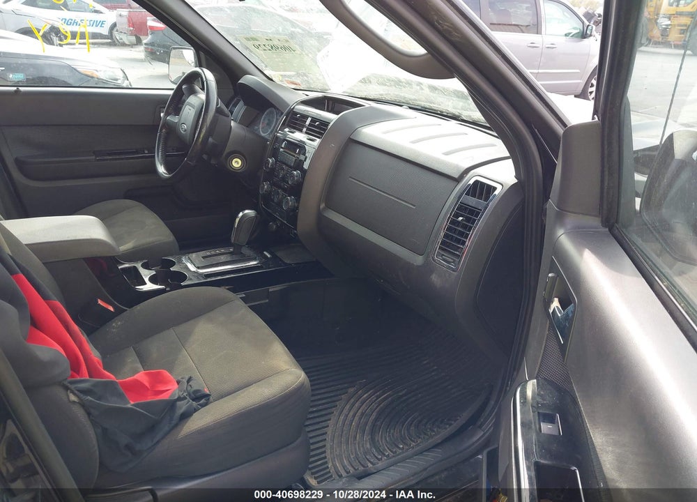 2009 FORD ESCAPE XLT VIN: 1FMCU93G99KC59324