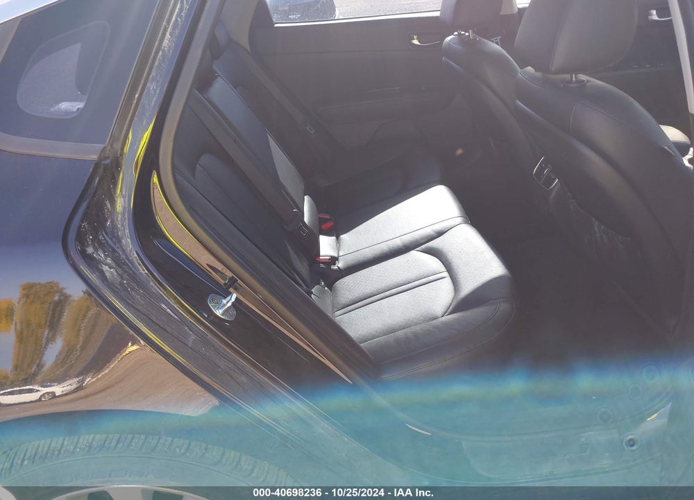 2016 KIA OPTIMA EX VIN: 5XXGU4L3XGG068122