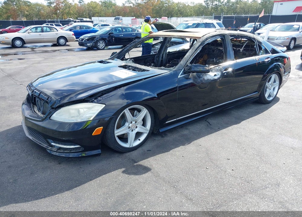 2010 MERCEDES-BENZ S 550 VIN: WDDNG7BB3AA349874
