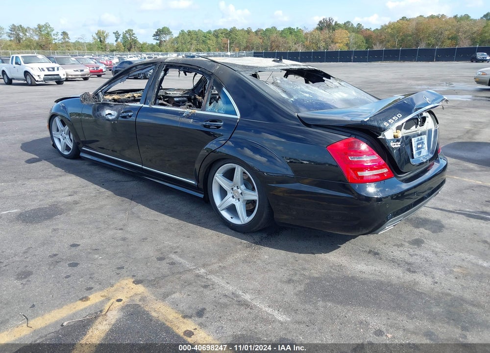 2010 MERCEDES-BENZ S 550 VIN: WDDNG7BB3AA349874