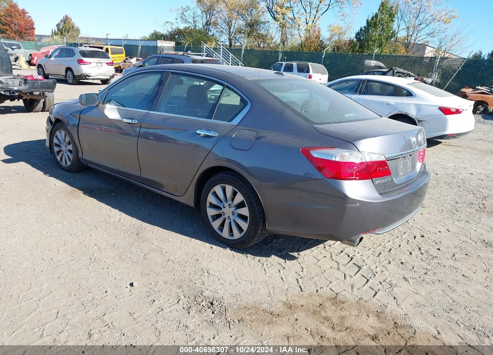 2015 HONDA ACCORD EX-L V-6 VIN: 1HGCR3F81FA027195