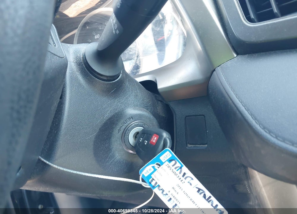 2015 TOYOTA RAV4 LE VIN: 2T3ZFREV6FW177302