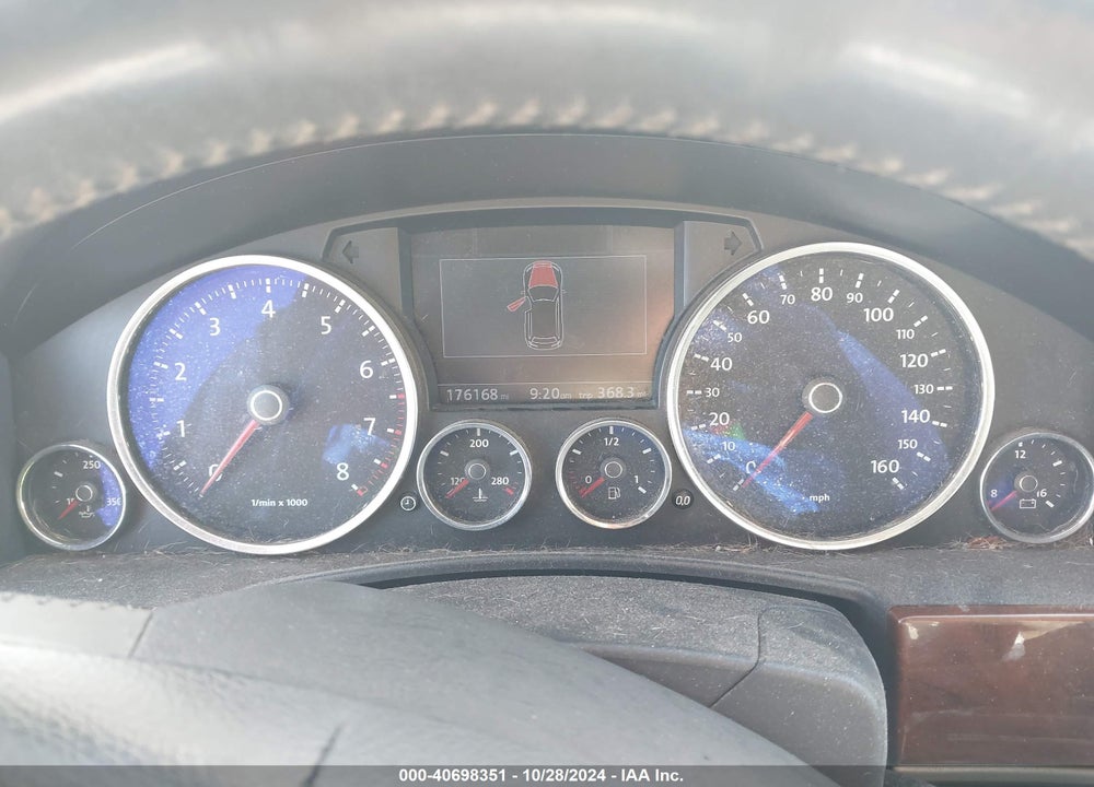 2009 VOLKSWAGEN TOUAREG 2 VR6 FSI VIN: WVGBE77L29D005172