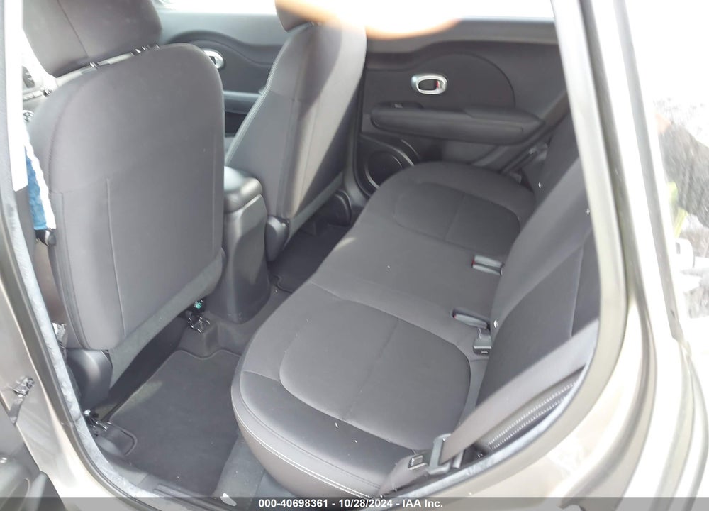 2018 KIA SOUL VIN: KNDJN2A20J7522959