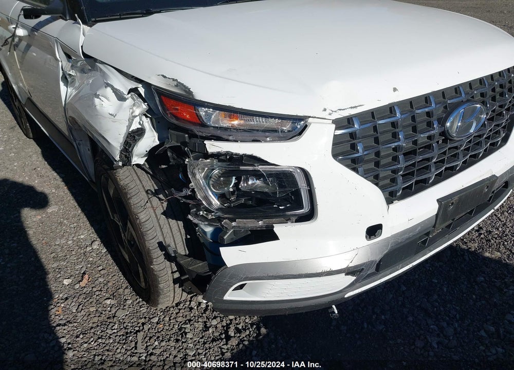 2023 HYUNDAI VENUE LIMITED VIN: KMHRC8A31PU234507