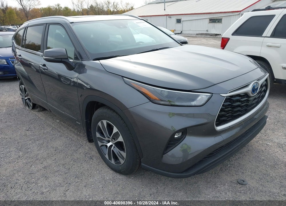 2023 TOYOTA HIGHLANDER HYBRID XLE VIN: 5TDKBRCH1PS564384
