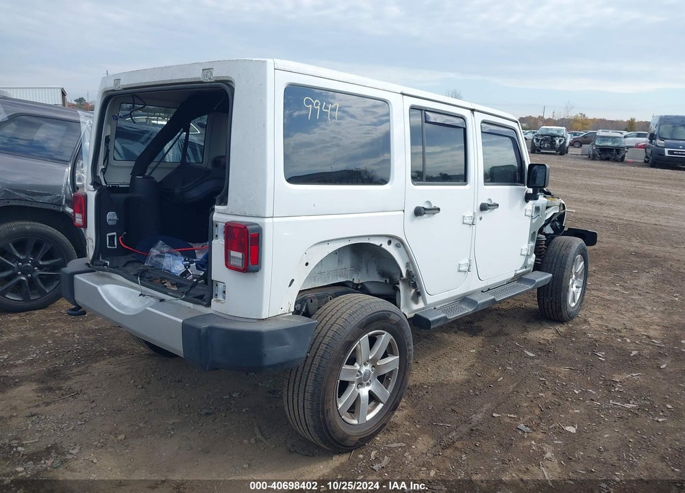 2015 JEEP WRANGLER UNLIMITED SAHARA VIN: 1C4BJWEGXFL669947
