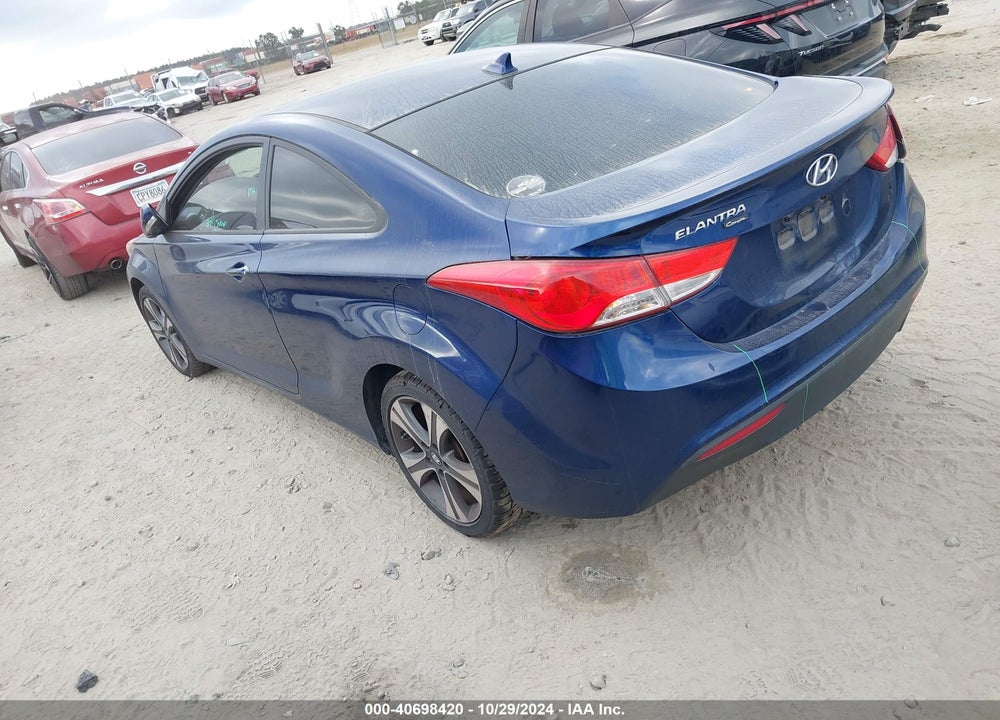 2013 HYUNDAI ELANTRA SE VIN: KMHDH6AE7DU015449