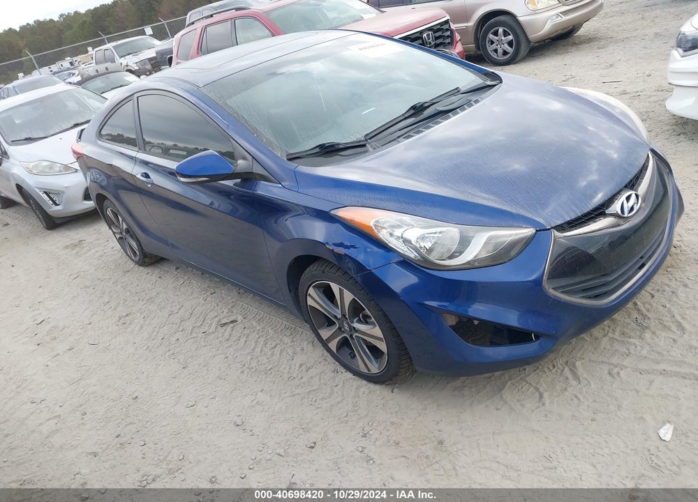2013 HYUNDAI ELANTRA SE VIN: KMHDH6AE7DU015449