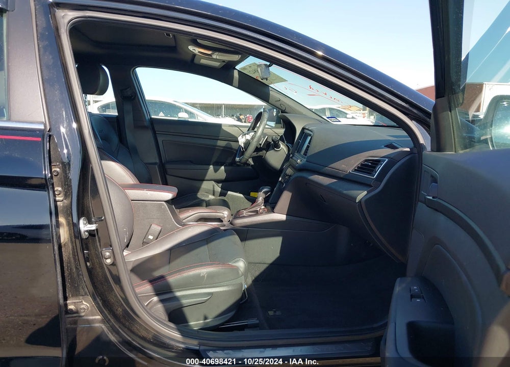 2018 HYUNDAI ELANTRA SPORT VIN: KMHD04LB2JU614186