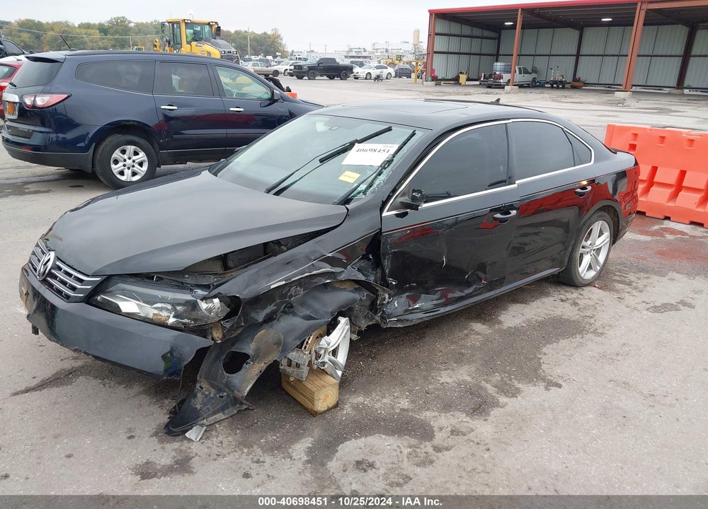 2014 VOLKSWAGEN PASSAT 2.0L TDI SE VIN: 1VWBN7A3XEC086819