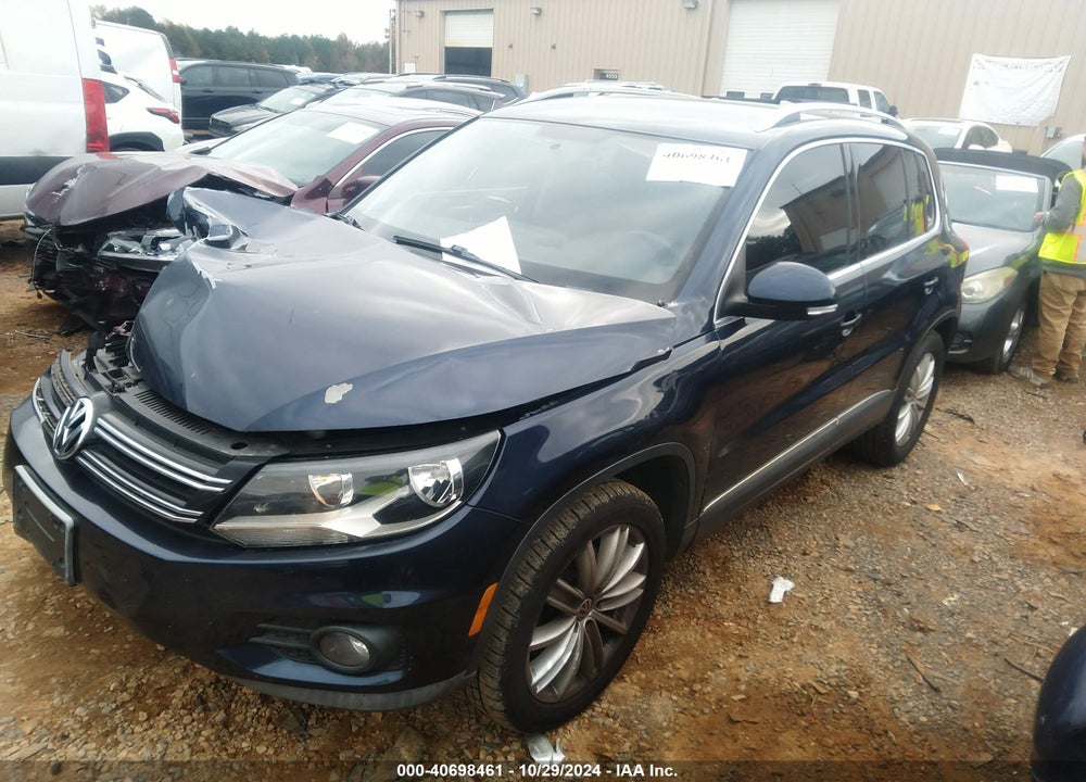 2012 VOLKSWAGEN TIGUAN SE VIN: WVGAV7AX4CW514361