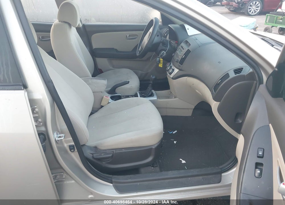 2009 HYUNDAI ELANTRA GLS VIN: KMHDU46D29U673199