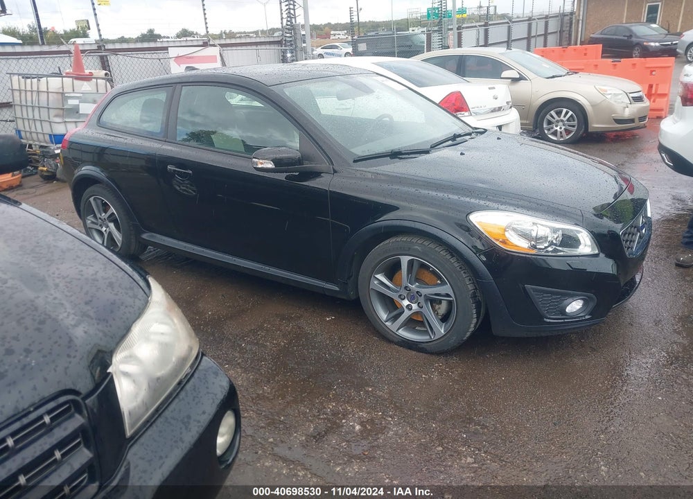 2013 VOLVO C30 T5 VIN: YV1672MK6D2300983