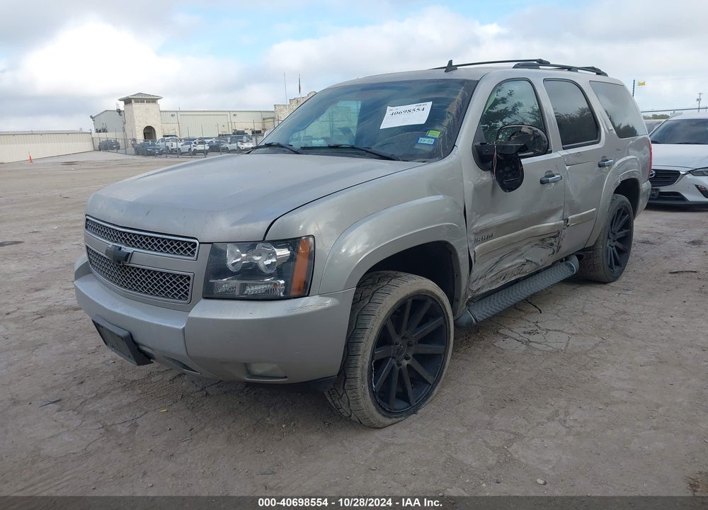 2008 CHEVROLET TAHOE LT VIN: 1GNFC13028R153884