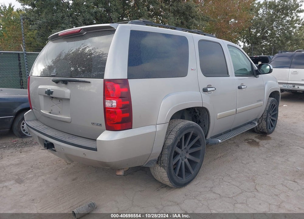 2008 CHEVROLET TAHOE LT VIN: 1GNFC13028R153884