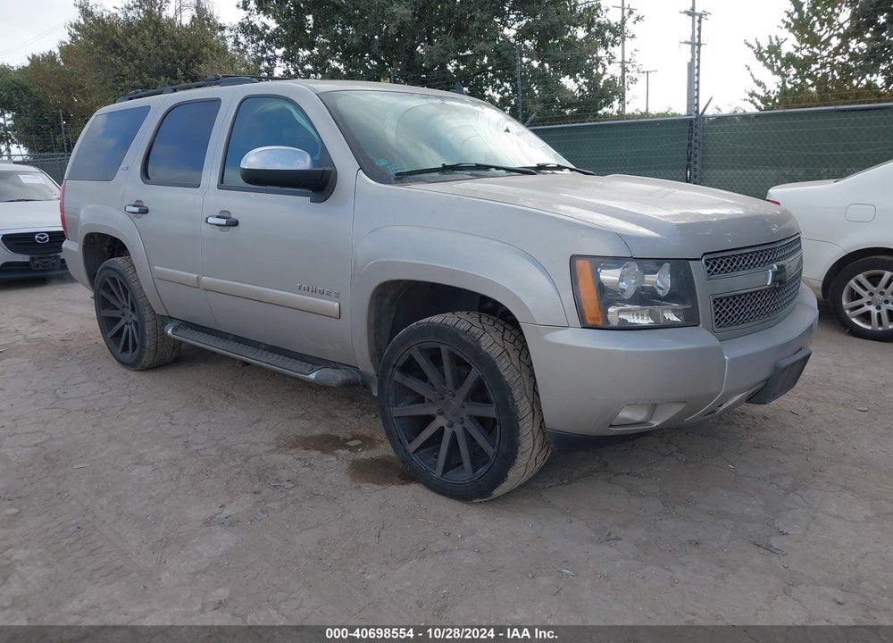 2008 CHEVROLET TAHOE LT VIN: 1GNFC13028R153884