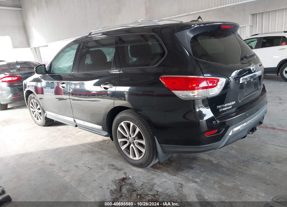 2014 NISSAN PATHFINDER SL VIN: 5N1AR2MN1EC685395
