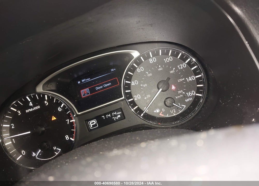 2014 NISSAN PATHFINDER SL VIN: 5N1AR2MN1EC685395