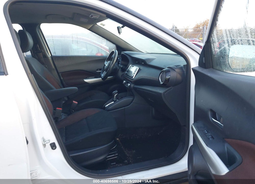 2019 NISSAN KICKS SR VIN: 3N1CP5CU8KL532318